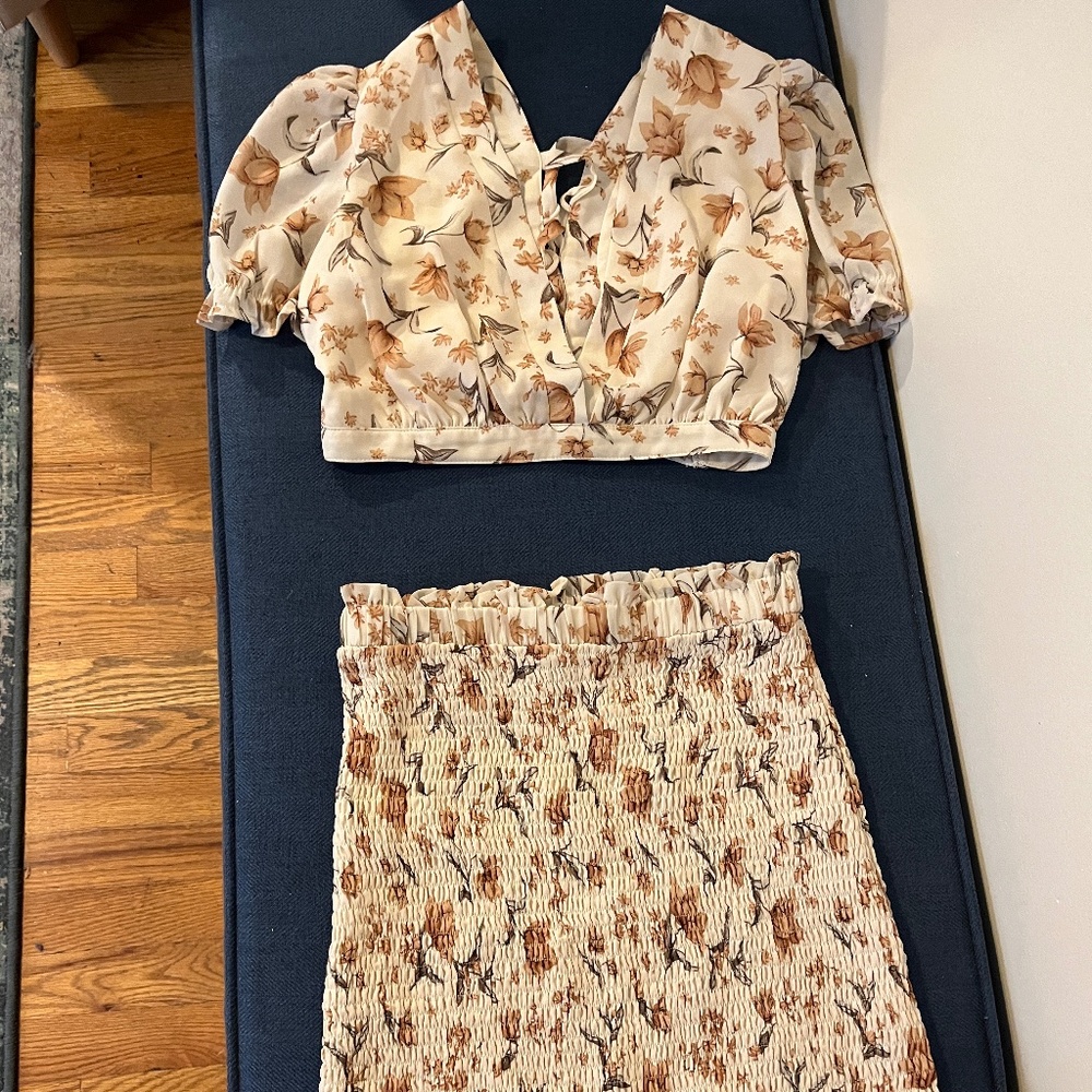 Bacio skirt and top set